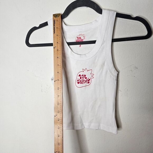 Ian Charms White Crop Scoop Neck Sleeveless Tank Top Red Ian Charms Logo Small - Picture 5 of 7